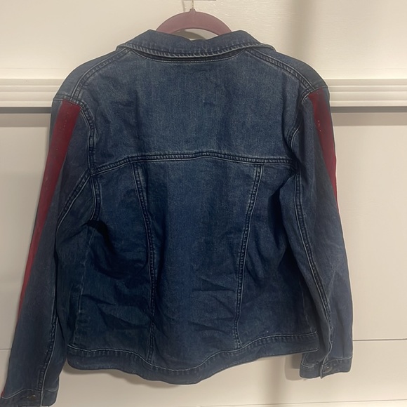 Denim jacket with red velvet stripe on sleeves - Picture 4 of 4